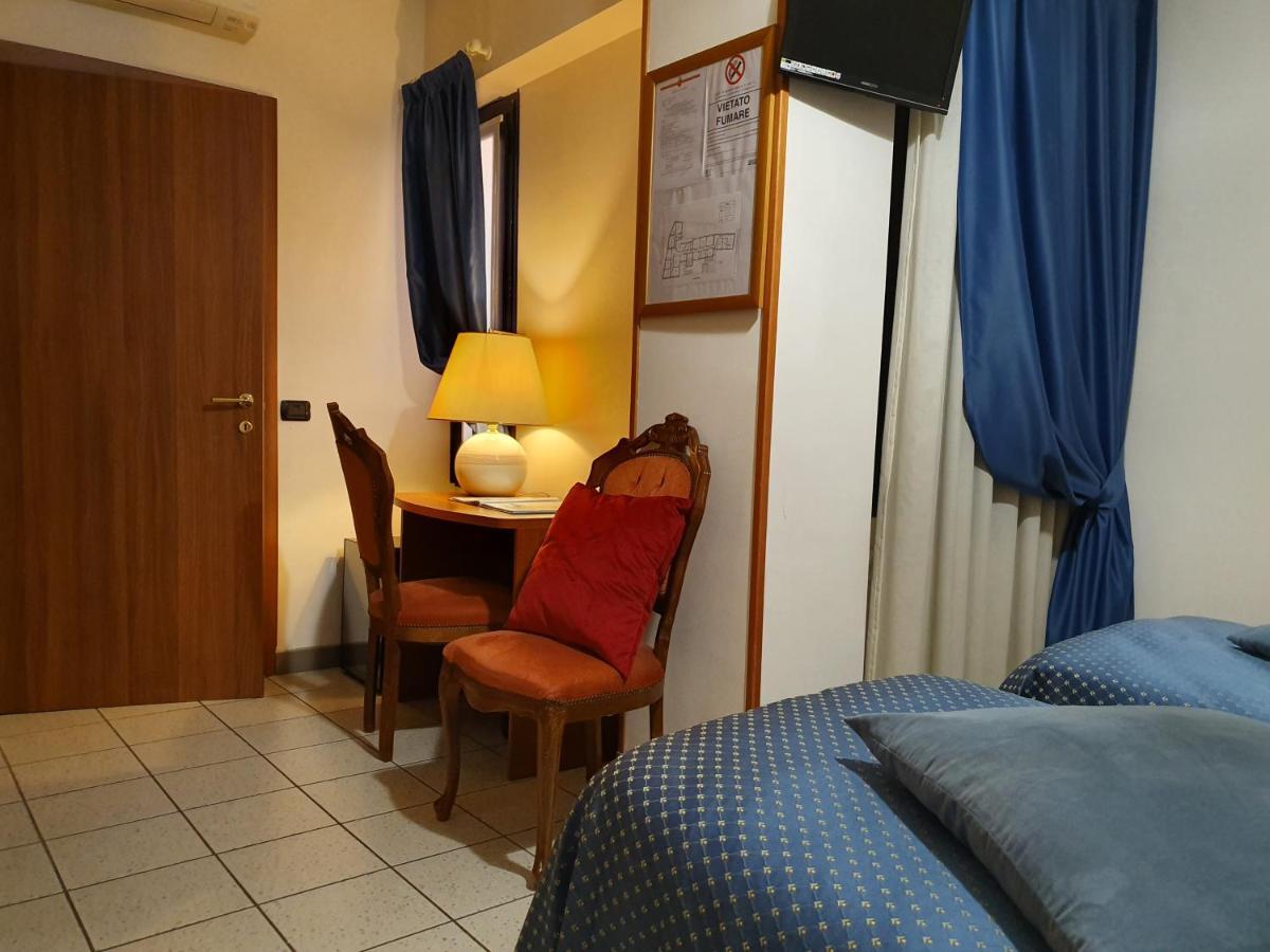 Hotel San Giorgio Bergame Extérieur photo